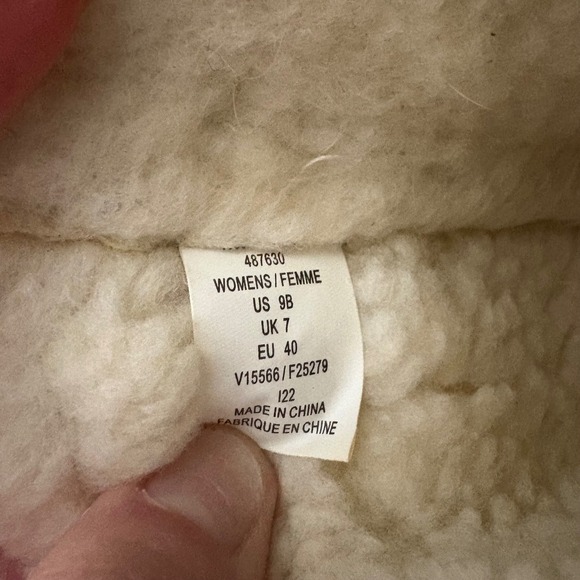 Lands End Women's Cozy Blue Embroidered Dog Slippers Sherpa Lined Sz 9B Comfy - Picture 9 of 12